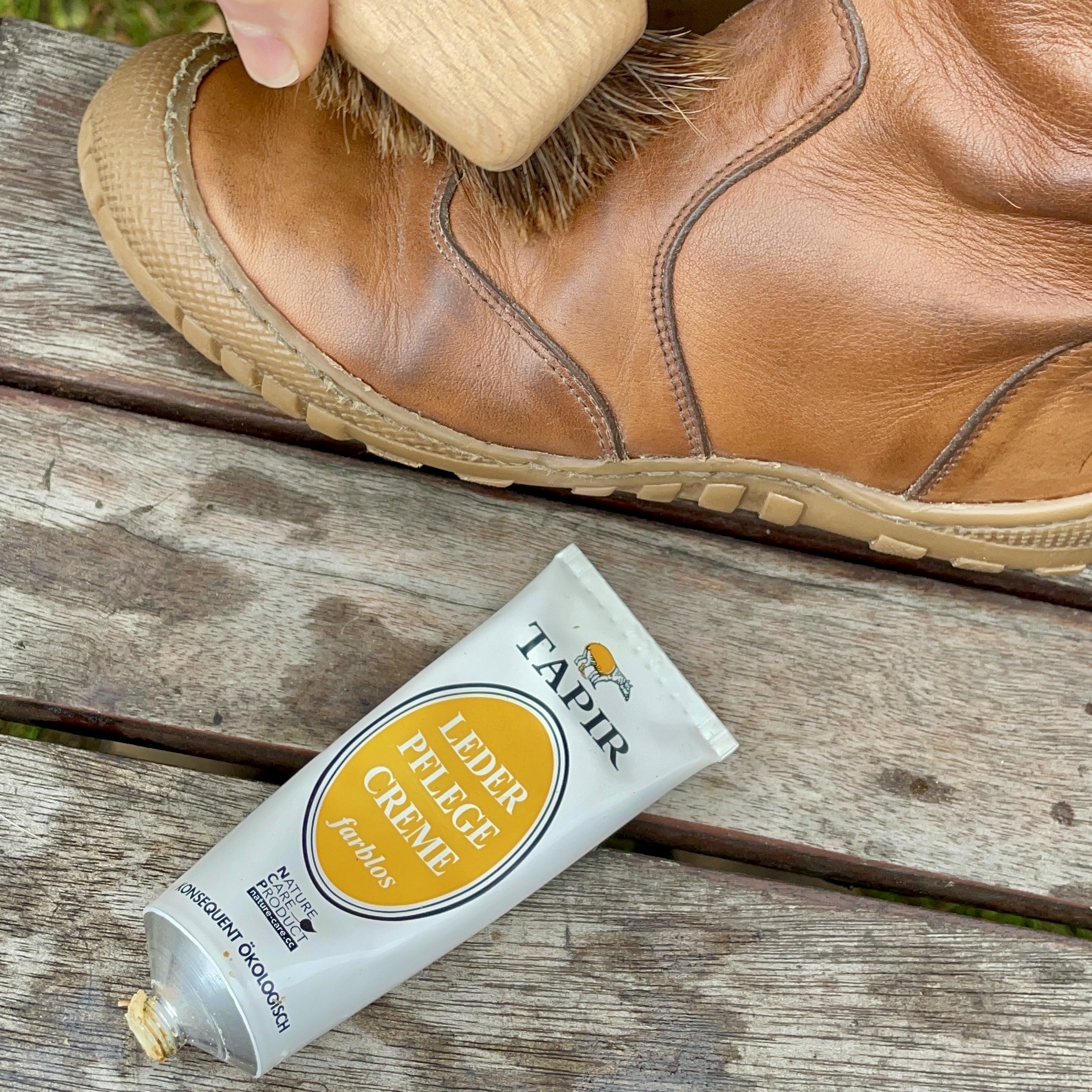 Lederpflegecreme in farblos – Bild 5